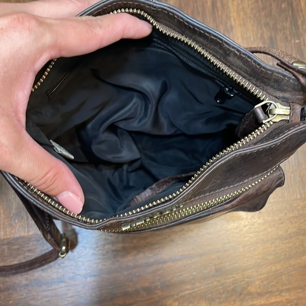 Estalon dark brown leather crossbody purse